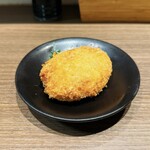 つるのおんがえし - 自家製コロッケ