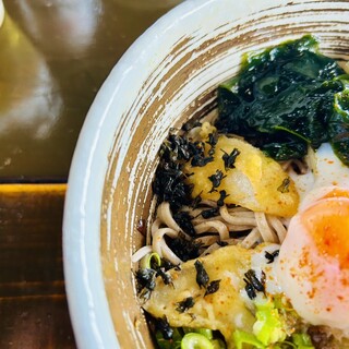 Soba Dokoro Sakura - ぶっかけおろしそば
                        紫蘇の実