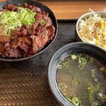 カルビ丼とスン豆腐専門店 韓丼 - 