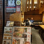 Seafood Niku Robata Taimu - 炉端焼きがメインながら…