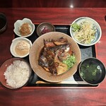 Shouchi Kitashinchi Ten - しまあじ あら煮付け定食(1,000円)