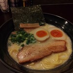 Ramen Nagata - 味玉らーめん(塩、税込890円)