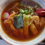 ドライブインいずみ - カツラーメン醤油味