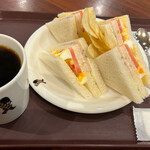 Cafe LONDON Kobe Itayado Ten - 