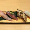 Cho Gourmet Kaiten Sushi Musashimaru Kosai Ten - 夏の４貫盛り（800円）