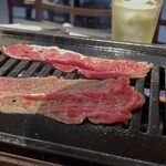 焼肉 タンとハラミ。 - ミスジ焼きます