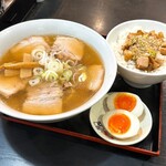 Kitakata Ramen Bannai Koboshi Koenji Kitaguchi Ten - ねぎ塩炙り焼豚ご飯セット