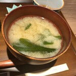 Tempura to Wine Budou no Hana - お味噌汁は良い口直しに