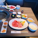 Yakiniku Gyushin Izumikita Ten - 