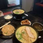 Ramen Hosokawa Honten - 