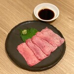 Yakiniku to WINE TORAYOSHI - たん刺し