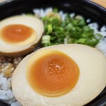 Tonkotsu no Oosama Hanamaki Ten - 味玉ご飯