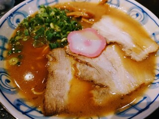 Marutaya Jiromaruten - 令和5年10月
                        ランチタイム(11:00〜15:00)
                        中華そば 税込803円