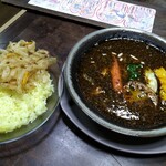 Soup Yasan - キーマチーズとやさいのスープカレー かきあげトッピング