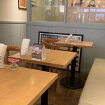 Freshness Burger Mitaka Minamiguchi Ten - 