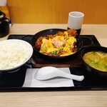 Katsuya Nagoya Shibata Hondori Ten - 天津飯チキンカツ定食869円