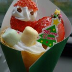 CREPE&CAFE Bailey's - クリスマスクレープ 税込650円 (期間限定メニュー)