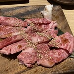 大衆焼肉 かの助 - 黒毛和牛ロース