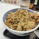 Yoshinoya Odakyu Ebinna Eki Ten - 朝牛セット並お新香あさり汁変更￥642