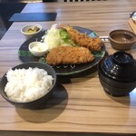 Ton Yoshi Sapporo Factory Ten - 三元豚海老ロース膳