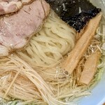 青竹手打ちらーめん 夢現 - 料理写真:ショウガらーめん(塩)