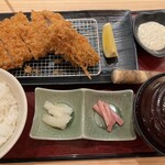 Tonkatsu Shinjuku Saboten Ion Moru Makuhari Shin Toshin Ten - 