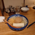 Oden to Niwasaki Jidori Harebare Kawasaki Higashiguchi Honten - 大根､がんも､ちくわぶのおでん!カツオ出汁効いています!