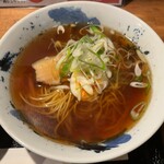 Shinshin - しょうゆラーメン