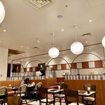 Yokohama Motomachi Doria Arukakitto Kinshi Cho Ten - 店内