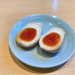 Kakudaya - トッピング　煮たまご　110円　別皿