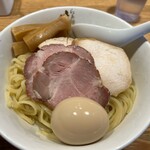 らぁ麺 はやし田 - 豚焼豚、鶏焼豚