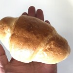 50bakery Yamazaki Shop Michinoeki Salmonpark Chitoseten - 塩バターパン（160円）