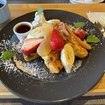 BREEZE_CAFE - 