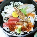 活魚料理野島 - 料理写真:海鮮丼