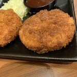 Uma Karaage to Izaka Meshi Miraizaka Akita Ekimae Ten - 