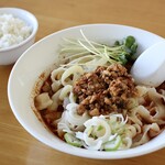 西安刀削麺 - 麻辛刀削麺 ・辛さ「小」(790円)