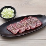 Beef skirt steak with salt and green onion