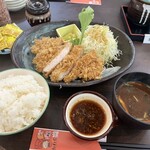 Tonkatsu Butagorira Shinkyogoku Rokkaku Ten - パワーランチ(ロース160㌘) 1,400円