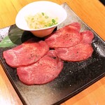 Yakiniku Dining Bulls - 