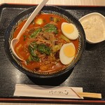 Sanba Tan Hinabe - 麻辣牛肉麺780円