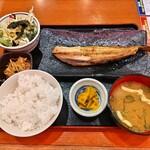 Mekiki no Ginji Meguro Higashiguchi Ekimae Ten - 日替わり定食（ホッケ炙り焼き）　850円