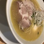 Mukacho Toripaitan Ramen Menpo Sakuichi - 