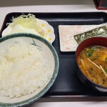 たつ食堂 - 料理写真:朝定食