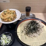 Yoshi Soba Akasaka Ten - ざる430円とかき揚げ140円