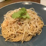 Kowloon Chinese Kitchen - 生姜とネギのオイスターソース焼きそば