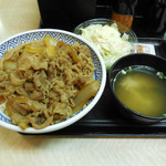 Yoshinoya Kinshicho Minamiguchi Ten - ...「牛丼 大盛（440円）+Aセット/ポテトサラダ・みそ汁セット（150円）」、やはり牛丼が一番！！