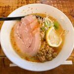 228107159 - みそ火山ラーメン（辛さ普通）…税込970円