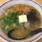 久留米札幌ラーメン - 特製味噌ラーメン780円＋バター80円＝860円