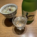 Issa - 日本酒(幻)とたこわさ