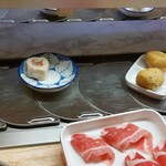 豪運來 - ぐるぐる廻る具材も食べ放題